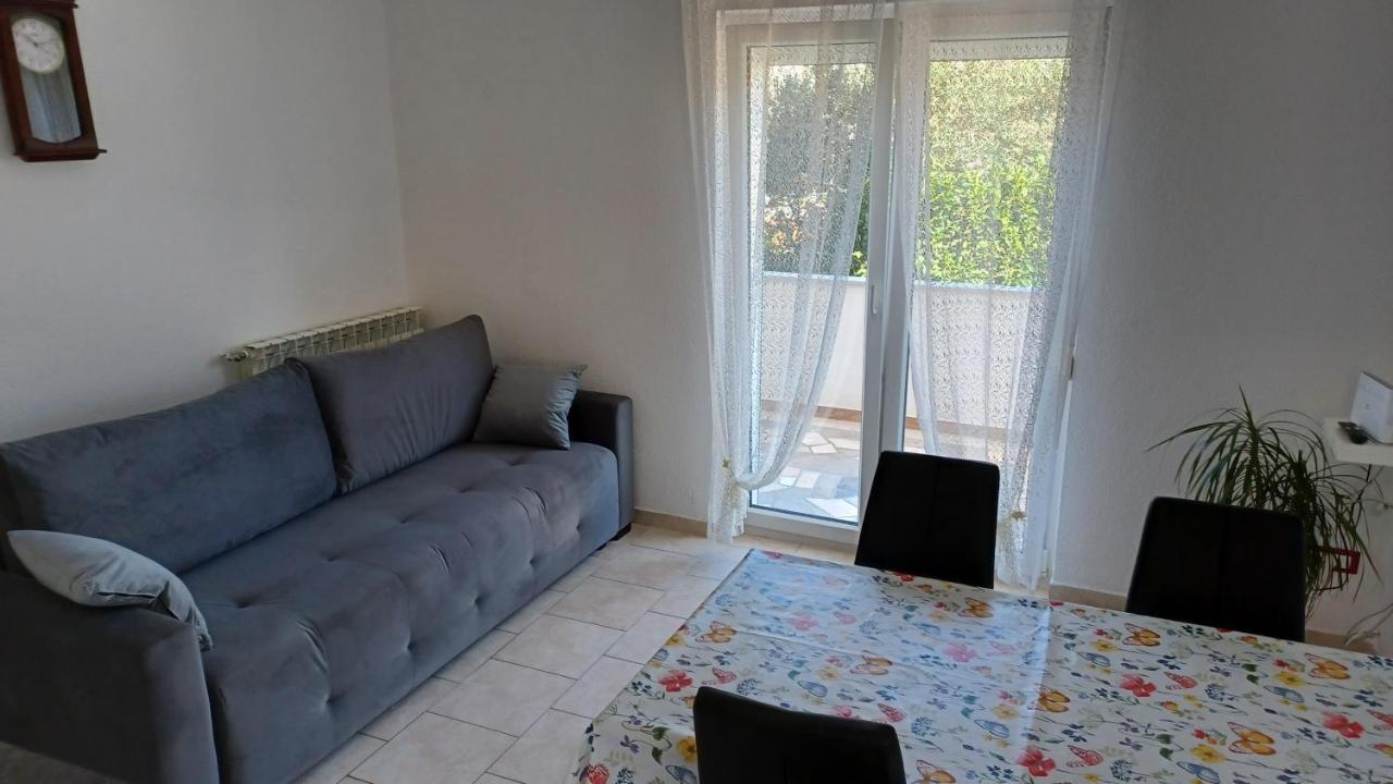 Apartments Villa Adamovic Умаг Стая снимка